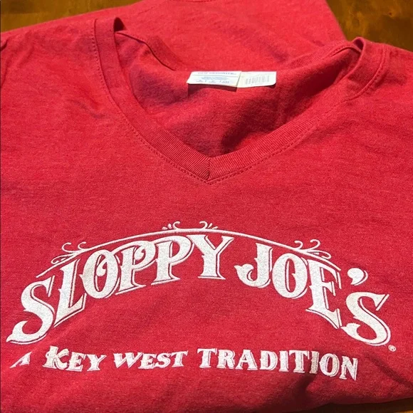 Ladies Sloppy Joe's Key West V-neck Tee Cardinal Red Heather - Picture 3 of 10